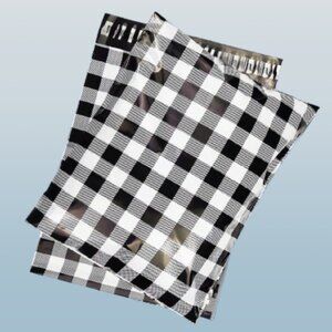 10 Black & White Plaid Flannel Polymailer Bags - Self-Sealing Adhesive